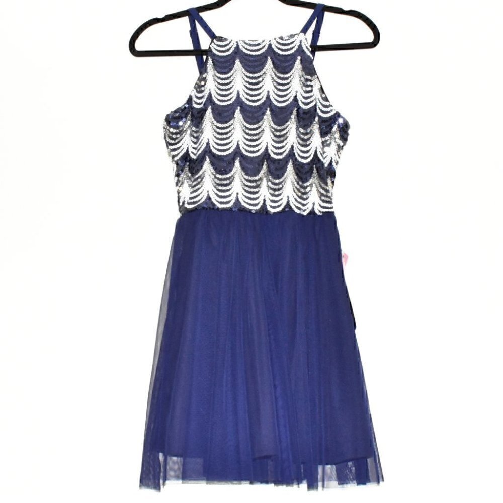As U Wish Short Spaghetti Strap Sequin Bodice Size 5, Prom Dress
